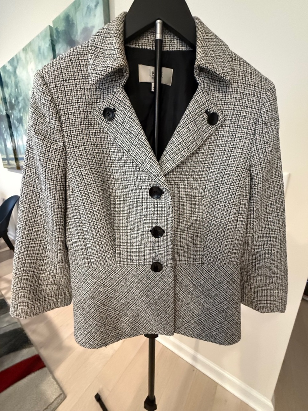 Le Suit Petite Blazer 10P Altered to Fit 8P Black & White Career Jacket